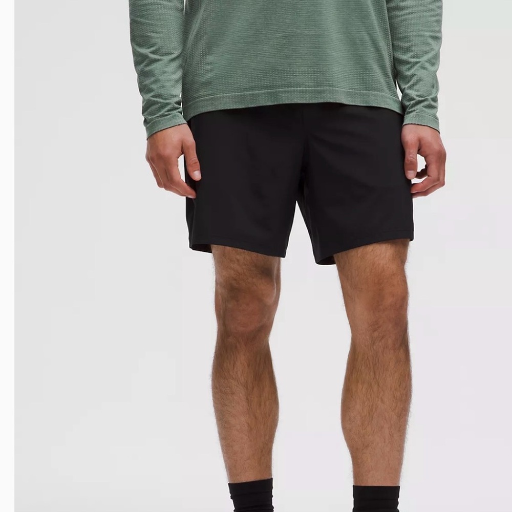 Men’s Lululemon Athletic Running hiking buttery soft Gym Shorts Size S Black